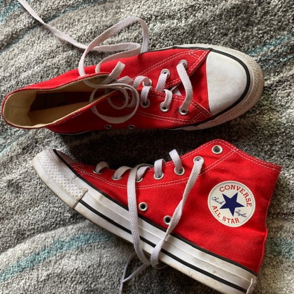 Converse Shoes - M6/W8 Converse All Star High Tops